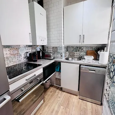 Le Wilson Palace : Apt 4 Prs, 1 Ch, Centre *